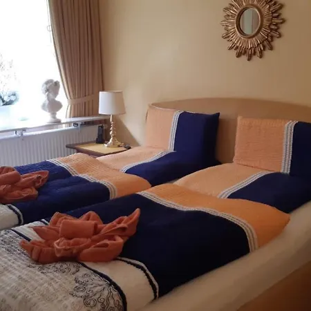 Διαμέρισμα 3 Echte Dtv Sterne Muenster Mit Saunen, Schwimmbad, Wlan & Netflix!